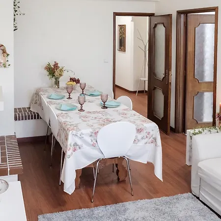 Faria Guimaraes - Apartment Porto