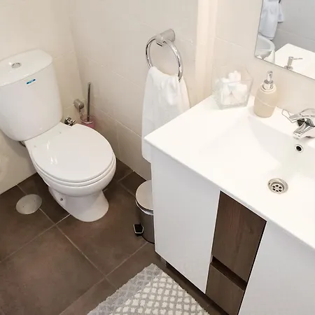 Apartment Faria Guimaraes - *